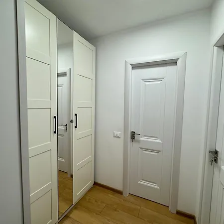 Obor Hidden Gem * Bucarest